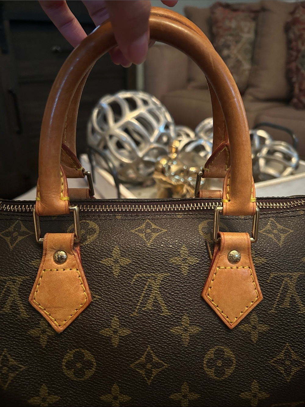 Louis Vuitton Monogram Speedy 25 bag - Picture 17 of 17